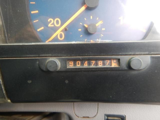 HINO PROFIA 2000 Image 31