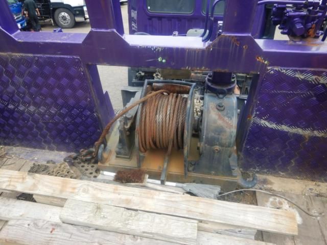 HINO PROFIA 2000 Image 31