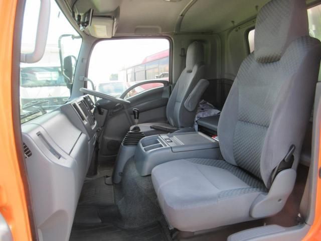 ISUZU FORWARD 2015 Image 31