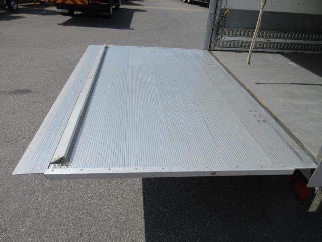 ISUZU FORWARD 2015 Image 31