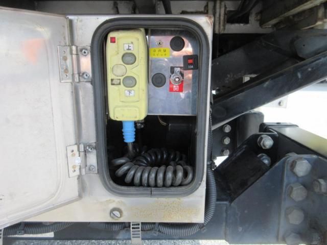 ISUZU FORWARD 2015 Image 31