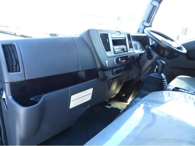 ISUZU ELF 2024 Image 31