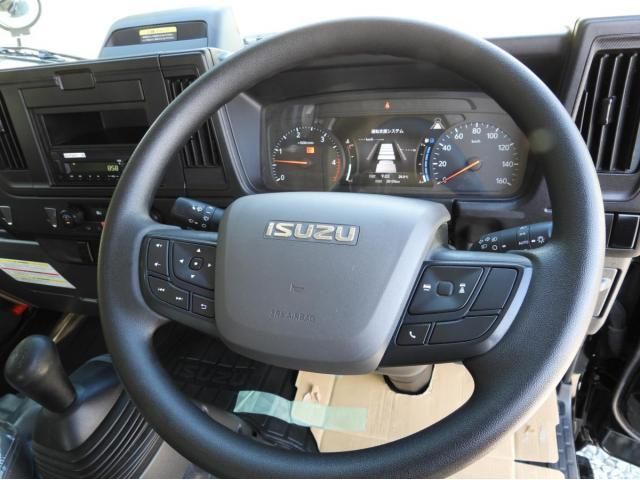 ISUZU ELF 2024 Image 31