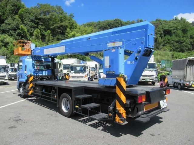 ISUZU FORWARD 2010 Image 31