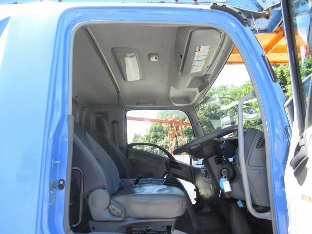 ISUZU FORWARD 2010 Image 31