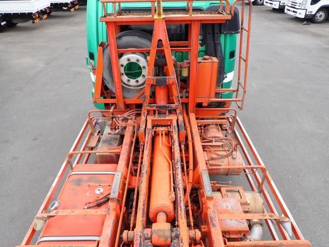 MITSUBISHI FUSOU FIGHTER 2011 Image 31