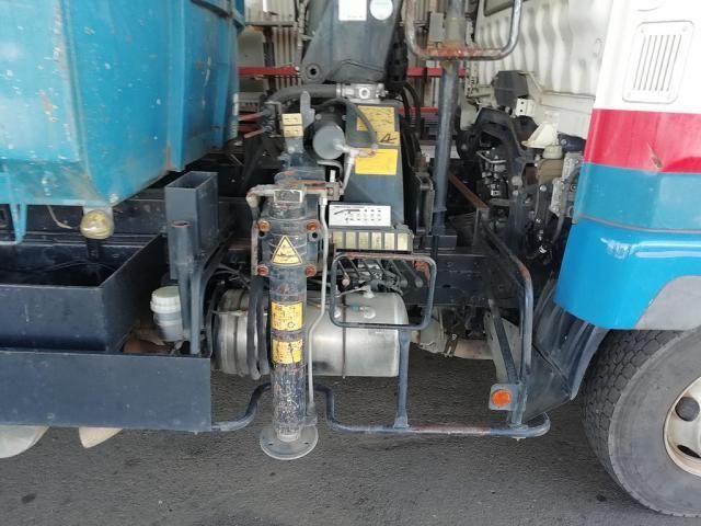 MITSUBISHI FUSOU FIGHTER 2015 Image 31