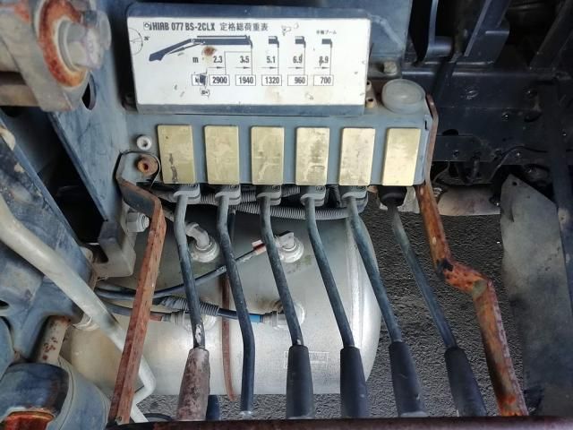 MITSUBISHI FUSOU FIGHTER 2015 Image 31