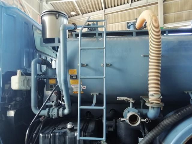 ISUZU GIGA 2010 Image 31