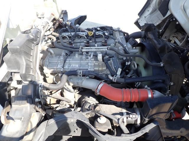 MITSUBISHI CANTER 2016 Image 31