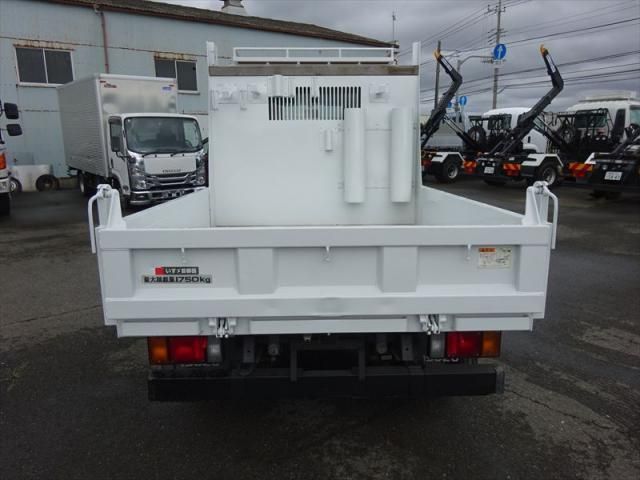 ISUZU ELF 2018 Image 31