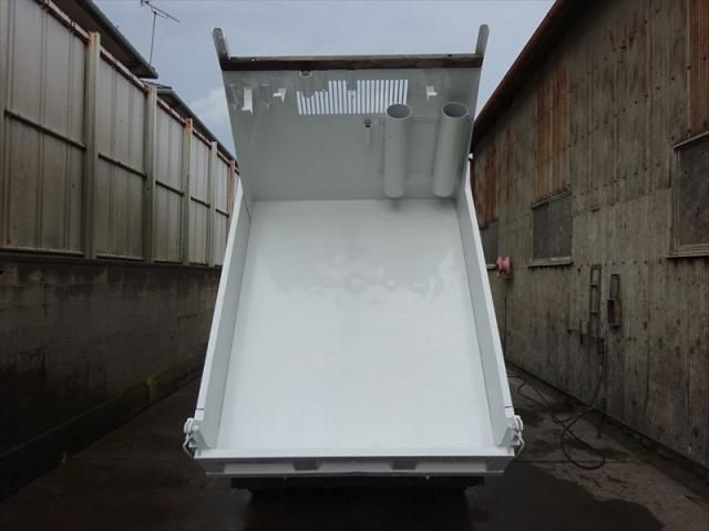 ISUZU ELF 2018 Image 31