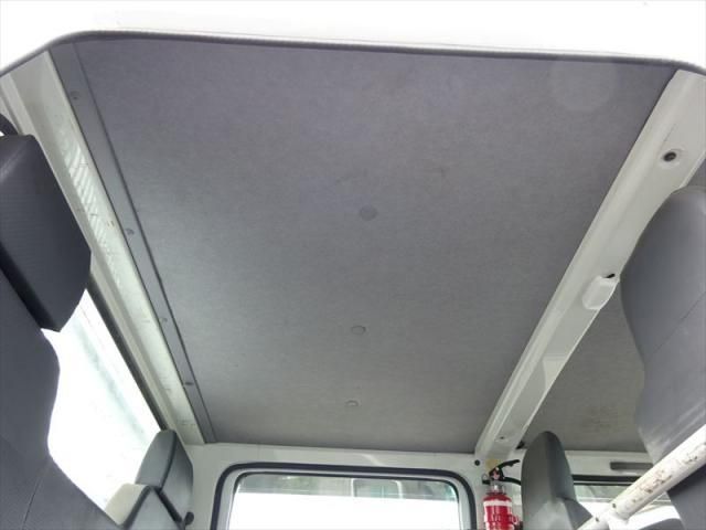 ISUZU ELF 2018 Image 31