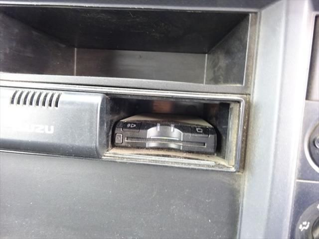 ISUZU ELF 2018 Image 31