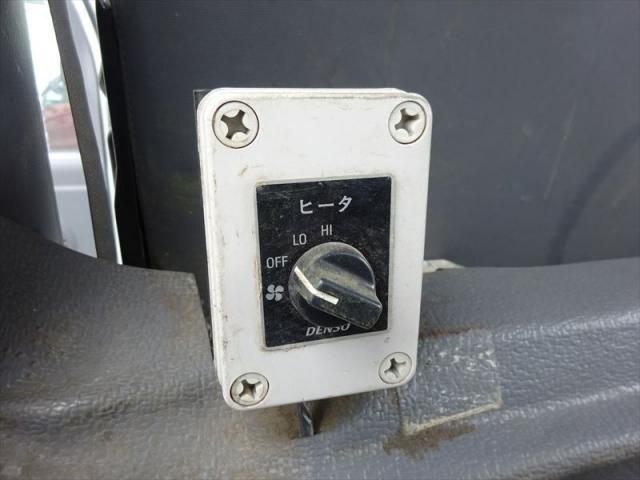 ISUZU ELF 2018 Image 31