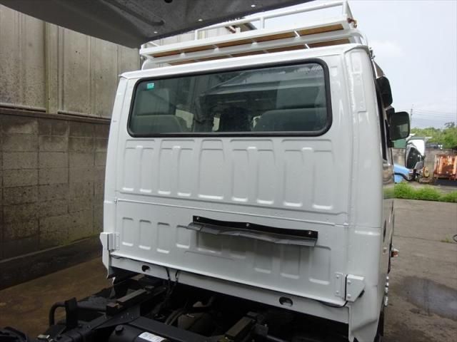 ISUZU ELF 2018 Image 31