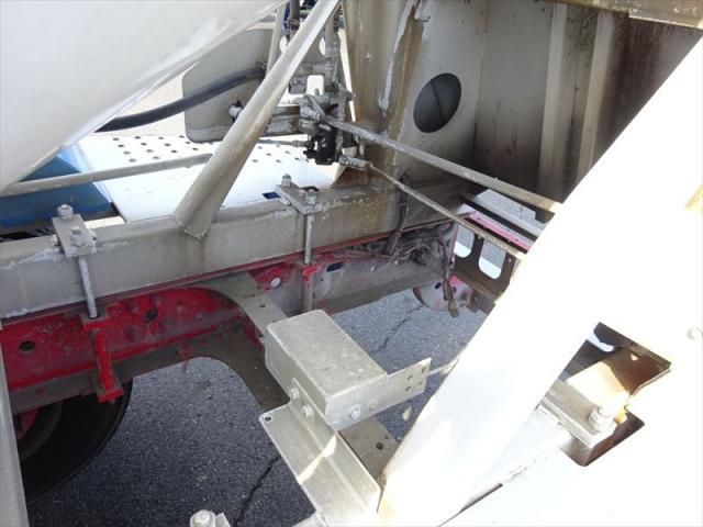 ISUZU FORWARD 2018 Image 31