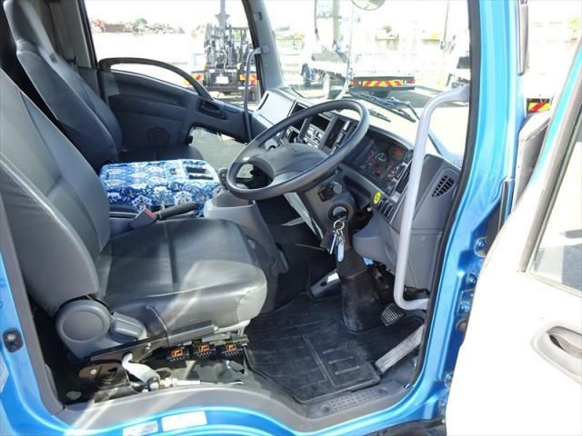 ISUZU FORWARD 2018 Image 31