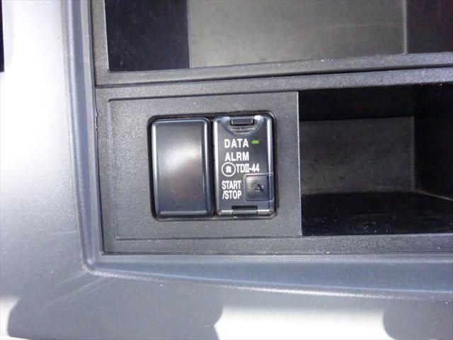 ISUZU FORWARD 2018 Image 31