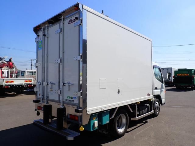 MITSUBISHI CANTER 2018 Image 31