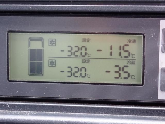 MITSUBISHI CANTER 2018 Image 31