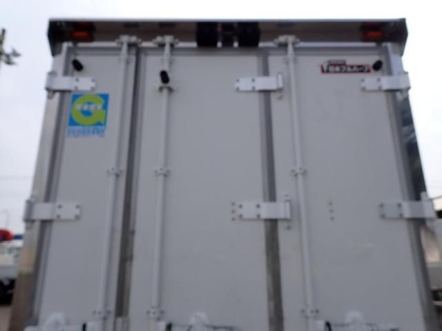 MITSUBISHI CANTER 2018 Image 31