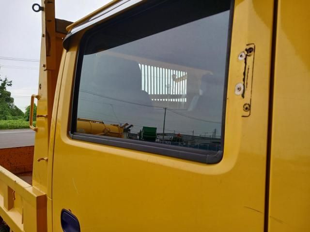 ISUZU ELF 2016 Image 31