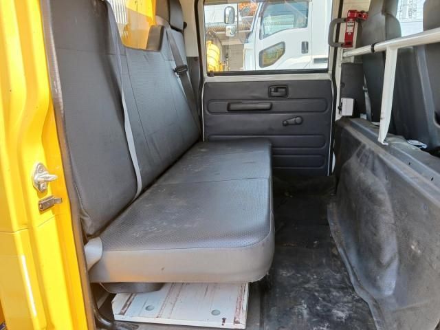 ISUZU ELF 2016 Image 31