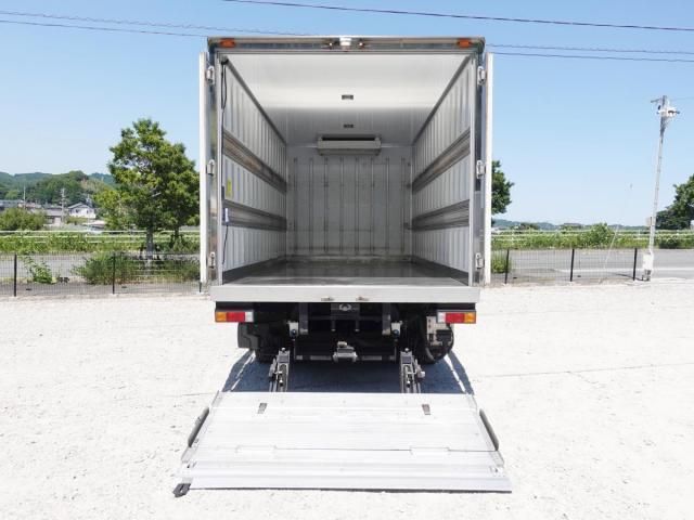 MITSUBISHI CANTER 2019 Image 31