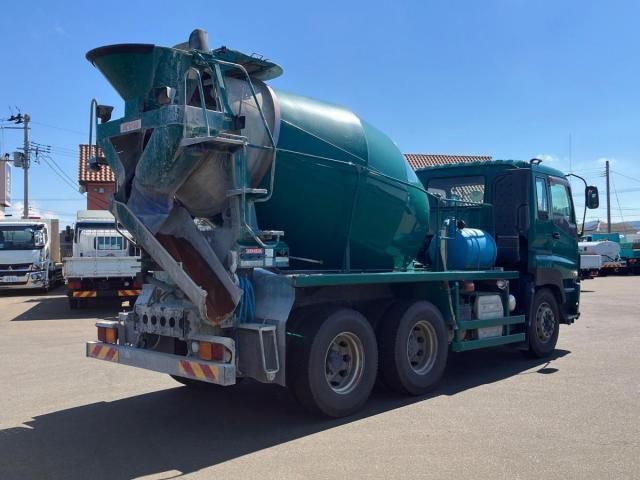 ISUZU GIGA 2013 Image 31