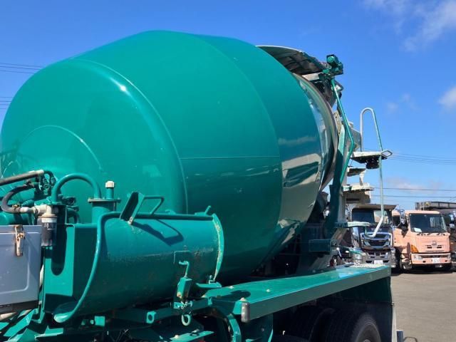 ISUZU GIGA 2013 Image 31