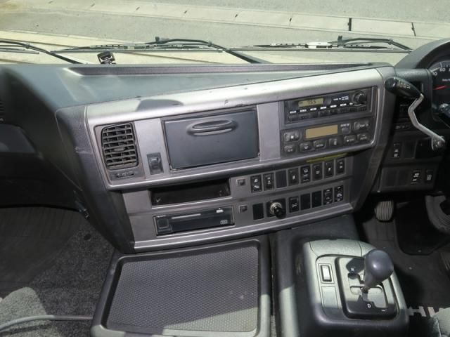 HINO PROFIA 2016 Image 31