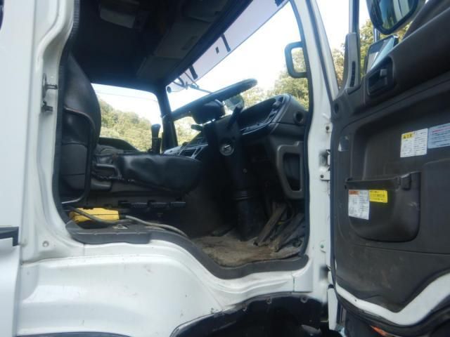 ISUZU GIGA 2007 Image 31