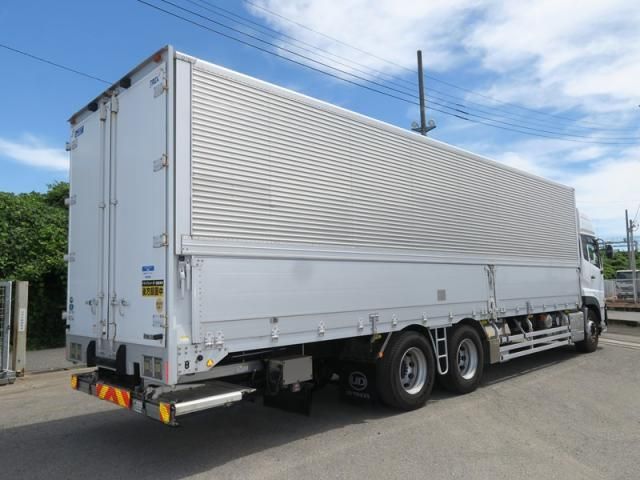 NISSAN DIESEL QUON 2019 Image 31