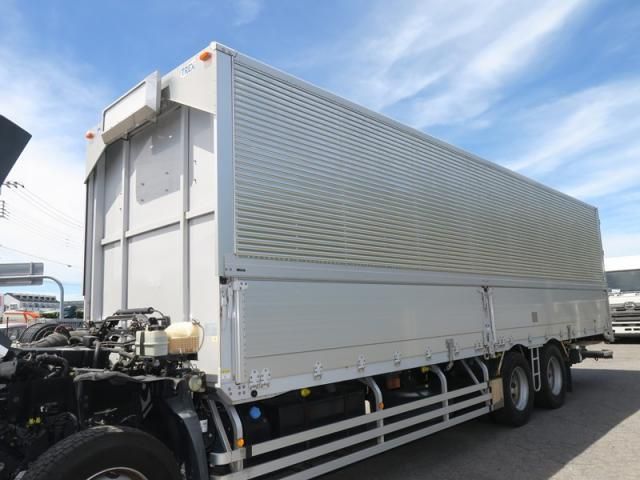 NISSAN DIESEL QUON 2019 Image 31