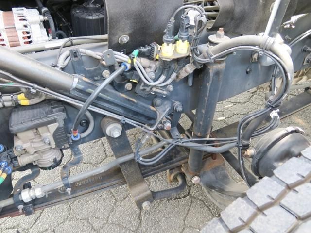 NISSAN DIESEL QUON 2019 Image 31