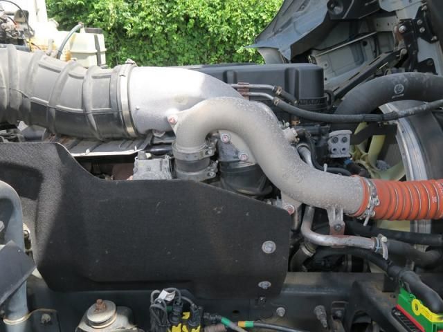 NISSAN DIESEL QUON 2019 Image 31