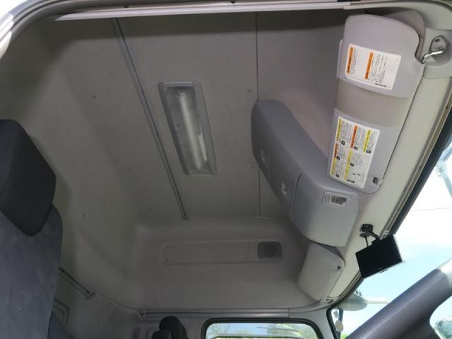 NISSAN DIESEL QUON 2019 Image 31