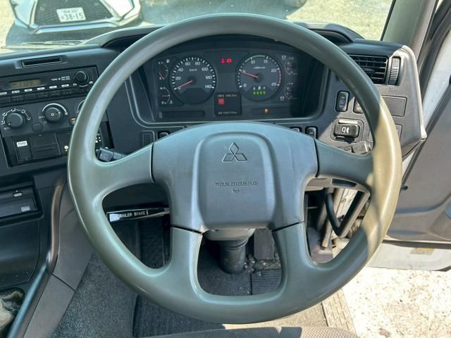 MITSUBISHI FUSOU SUPER GREAT 2014 Image 31