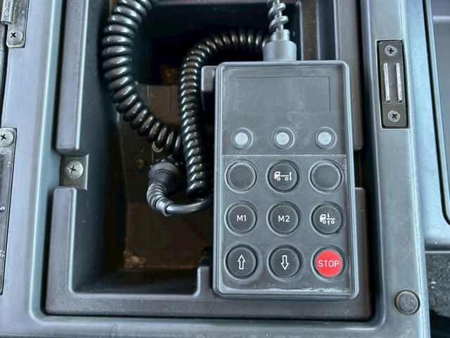 MITSUBISHI FUSOU SUPER GREAT 2014 Image 31