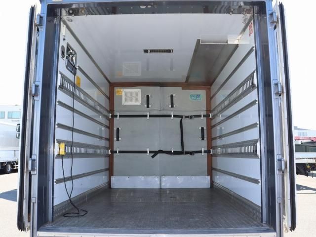 ISUZU ELF 2012 Image 31