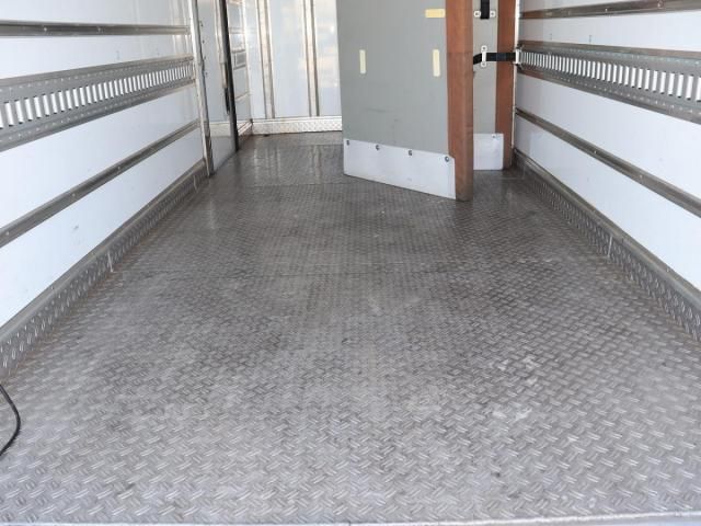 ISUZU ELF 2012 Image 31