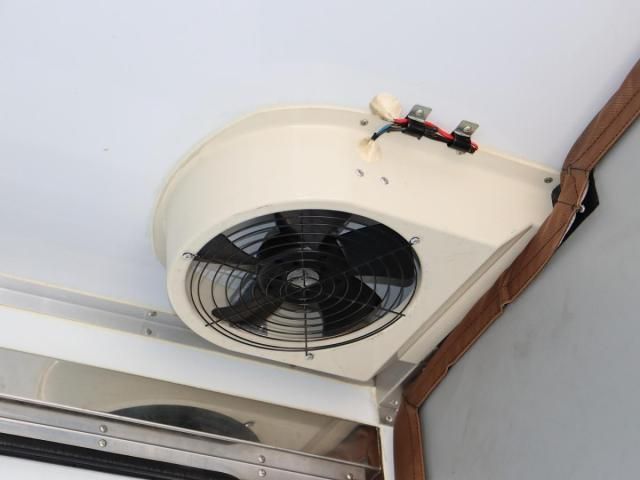 ISUZU ELF 2012 Image 31