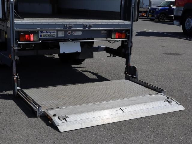 ISUZU ELF 2012 Image 31