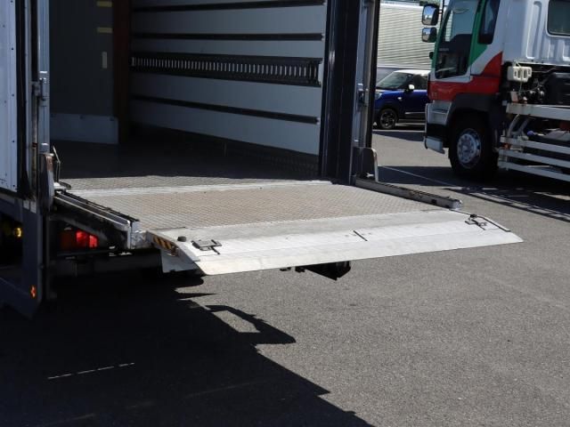 ISUZU ELF 2012 Image 31