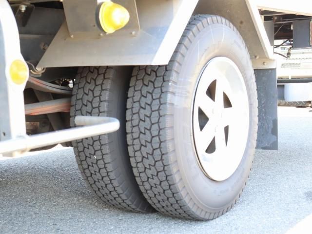 ISUZU ELF 2012 Image 31