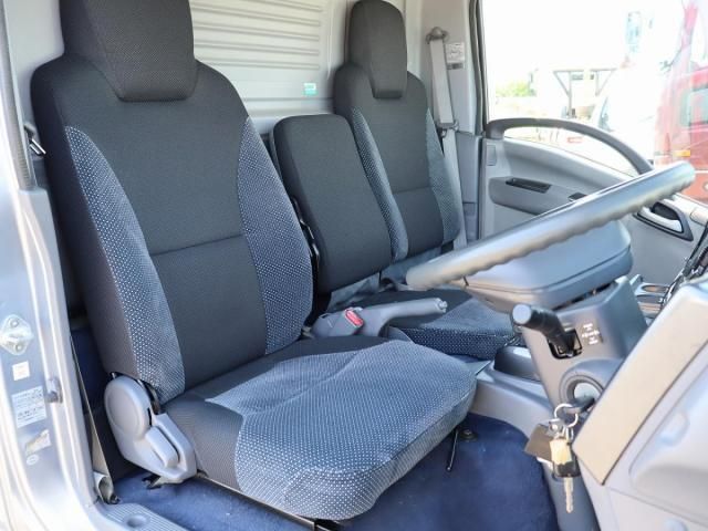 ISUZU ELF 2012 Image 31