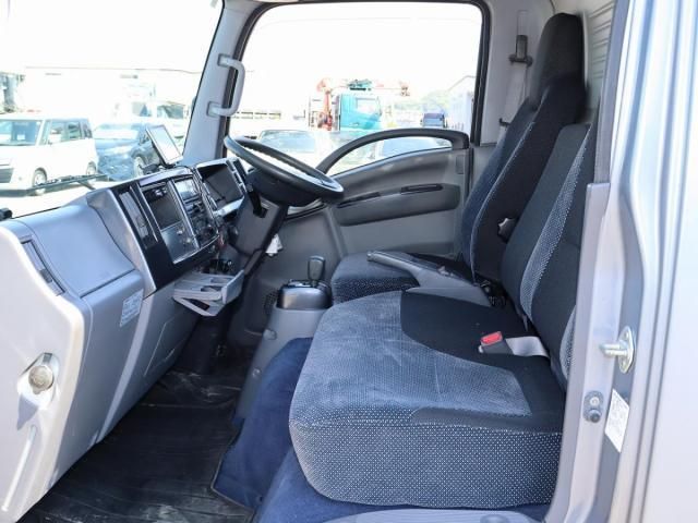 ISUZU ELF 2012 Image 31