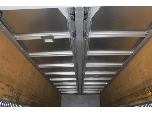 ISUZU FORWARD 2016 Image 31