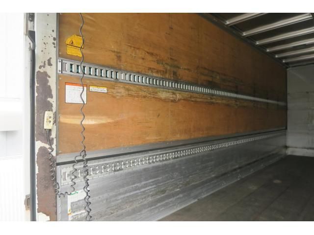 ISUZU FORWARD 2016 Image 31